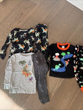 Dinosaur Kids Pajama Set - Black, Gray, Green, Orange